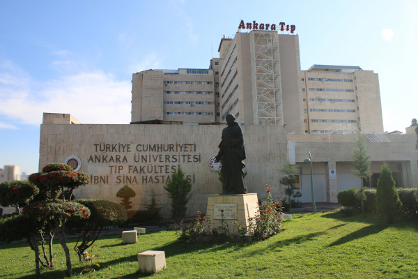 Ankara Üniversitesi 1286 Yataklı İbn-i Sina Hastanesi